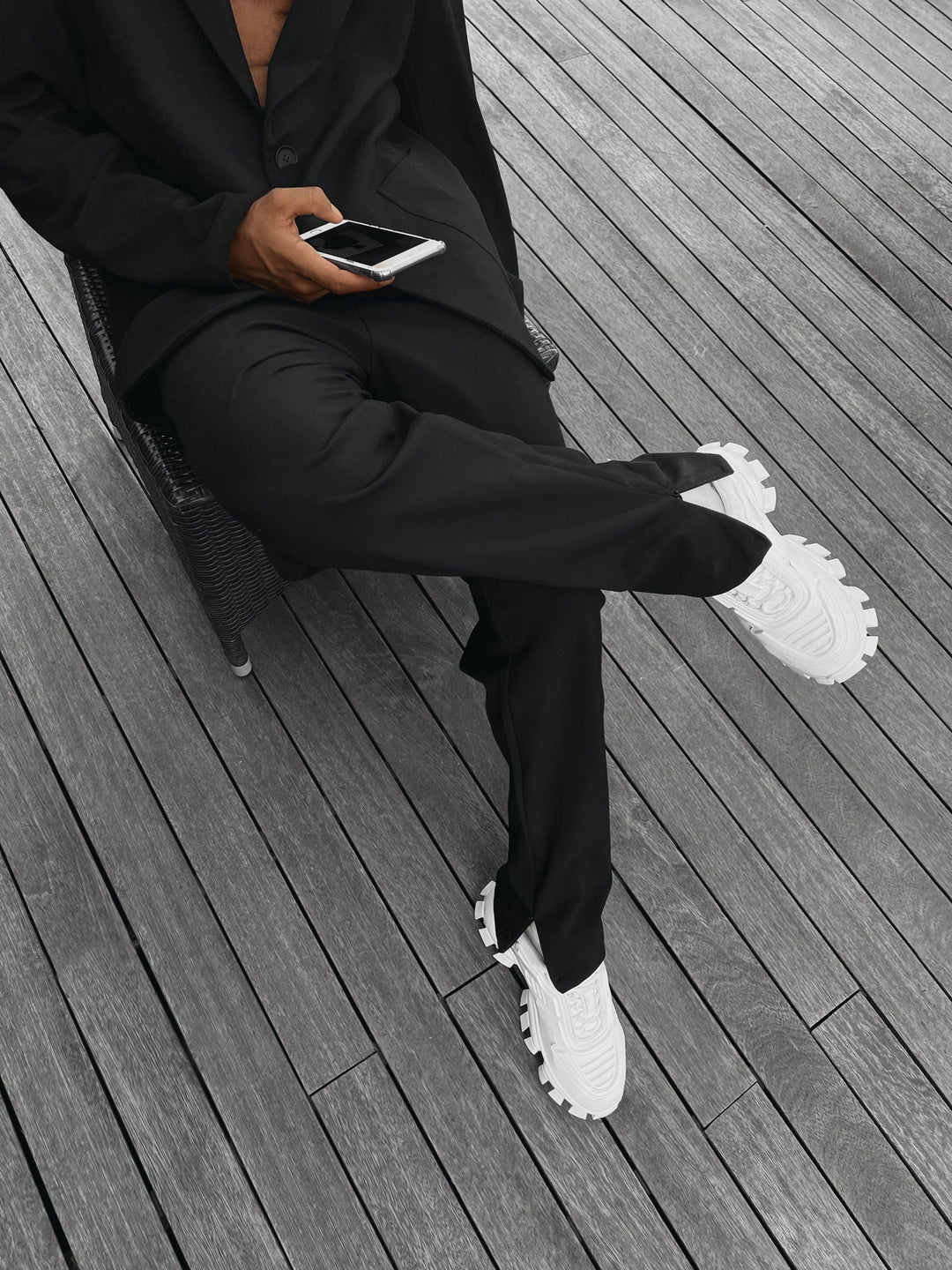 Stoff Anzughose mit Kette in Schwarz